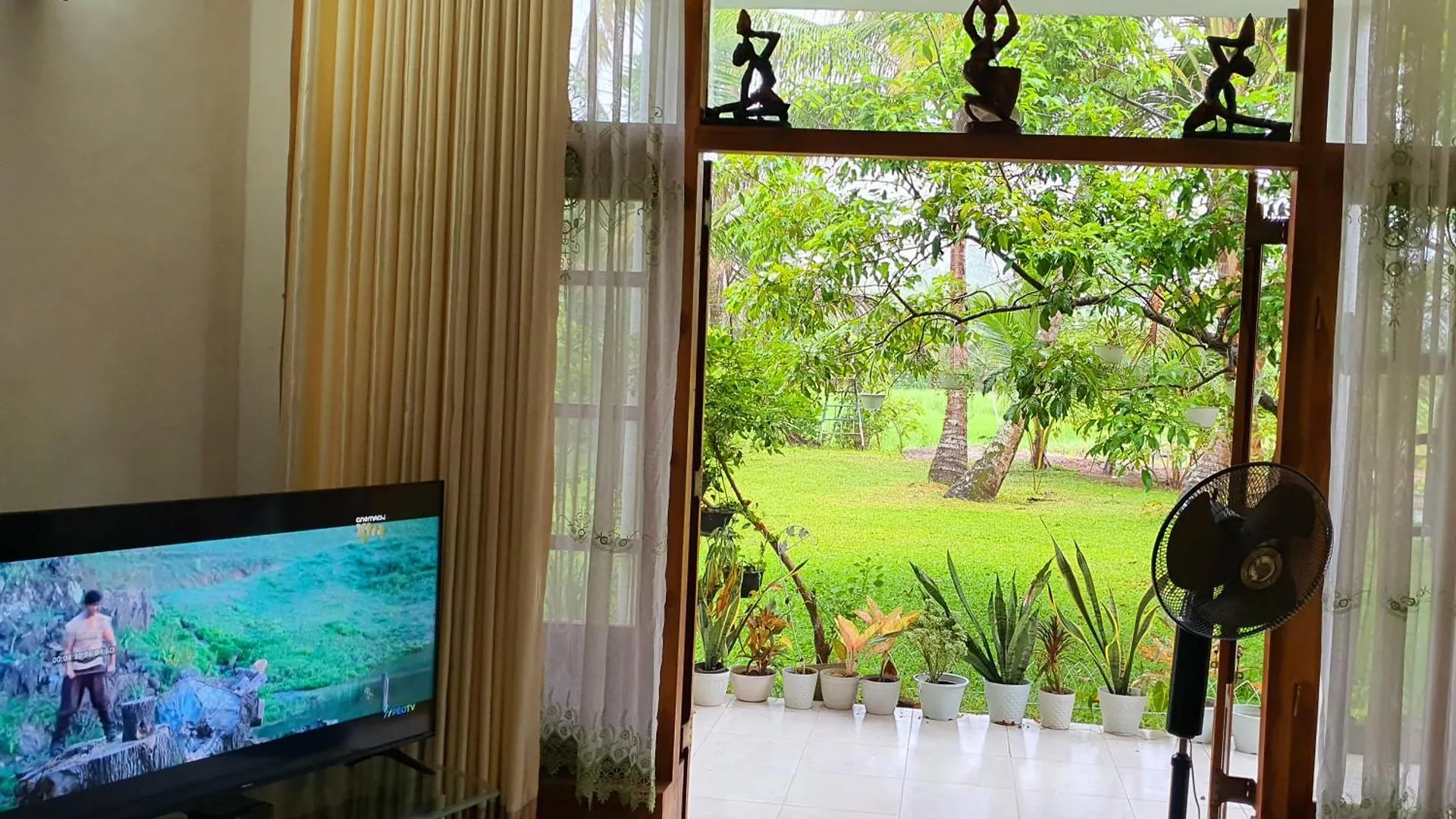 Greenheart Villa- Top Floor, Specious 3Br-1Br Ac - Hot W, Peace In Greenary & Fresh Air -Travel Awards 2025 Maharagama